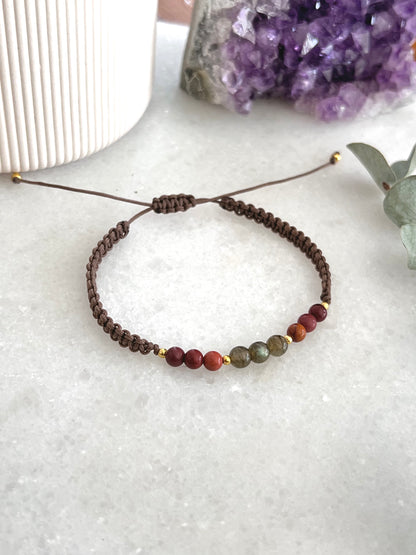 Labradorite and Red Jasper Macrame Bracelet